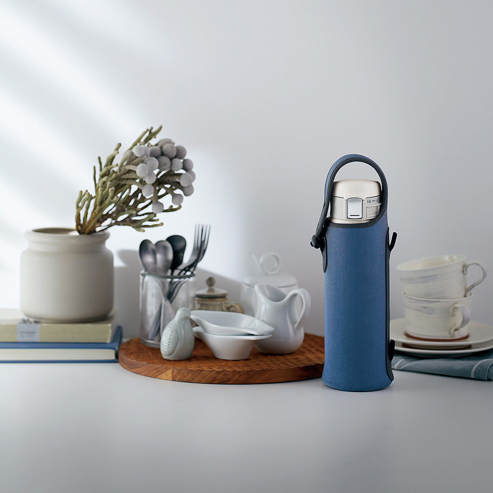 *Free Gift* Zojirushi Bottle Tote - Image 2